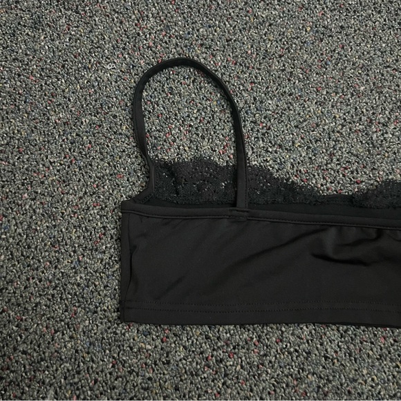 SHEIN Black Bra Basic Bralette Lace Peak-A-Boo Trim Top Shirt Adjustable Strap - Picture 12 of 15